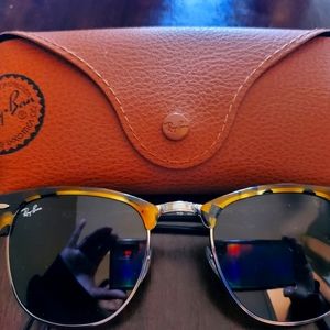 Rayban Clubmaster  new condition with case